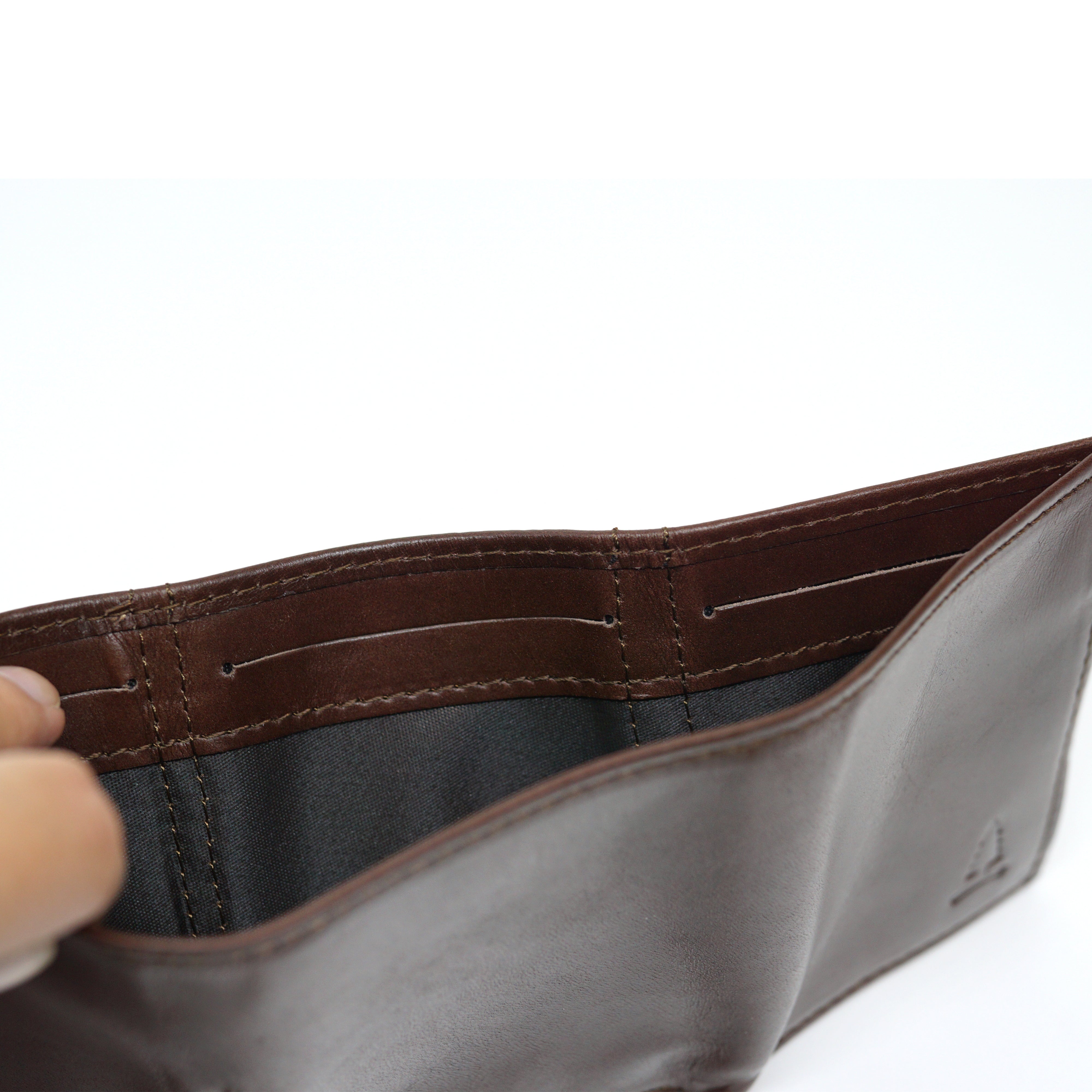 Brown minimalist leather wallet Espresso